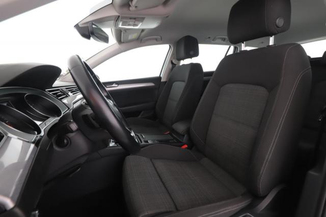 Volkswagen Passat Sw image 7