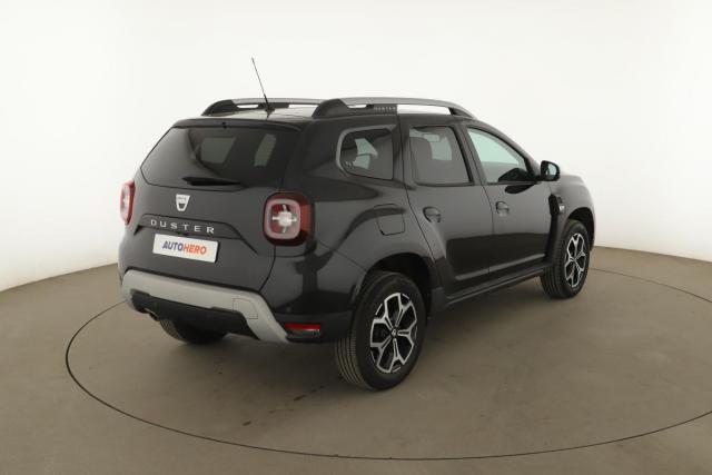 Dacia Duster image 1