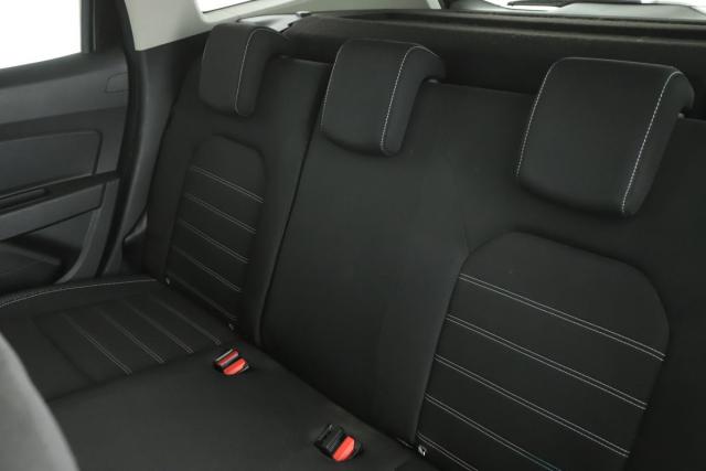 Dacia Duster image 8