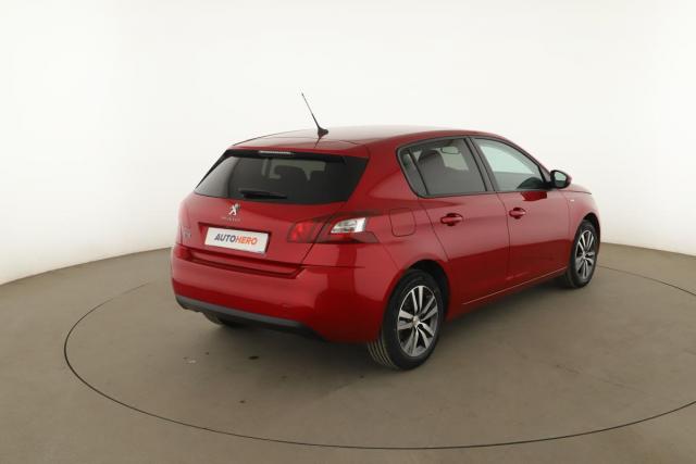 Peugeot 308 image 7