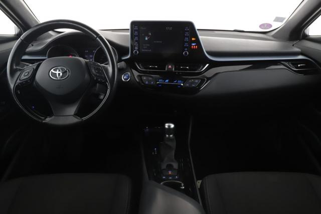 Toyota C-Hr image 4