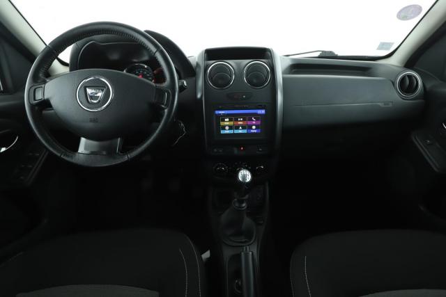 Dacia Duster image 9