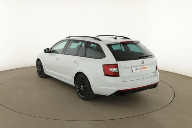 Skoda Octavia image 7