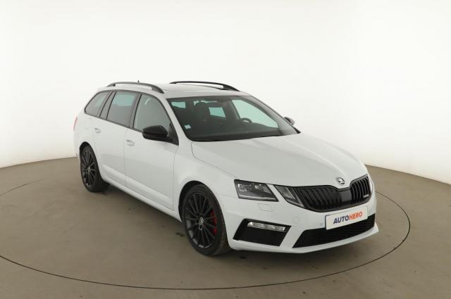 Skoda Octavia image 5