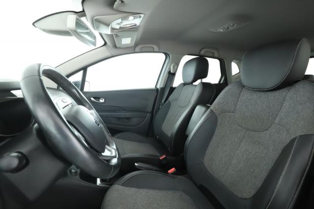 Renault Captur image 9