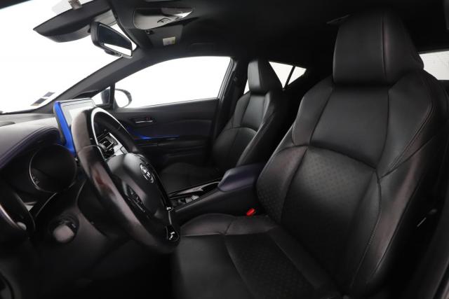 Toyota C-Hr image 4