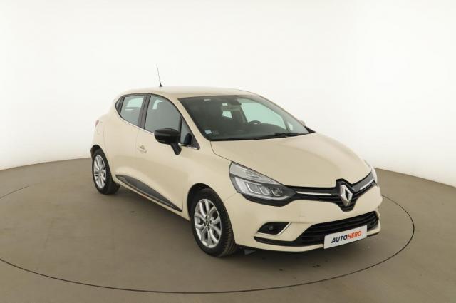 Renault Clio image 9