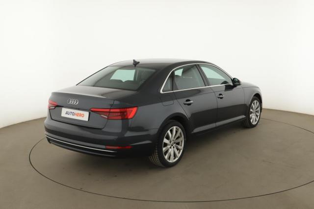 Audi A4 image 9