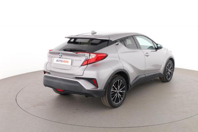 Toyota C-Hr image 7