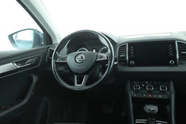 Skoda Karoq image 4