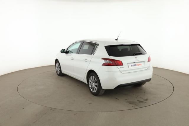 Peugeot 308 image 1