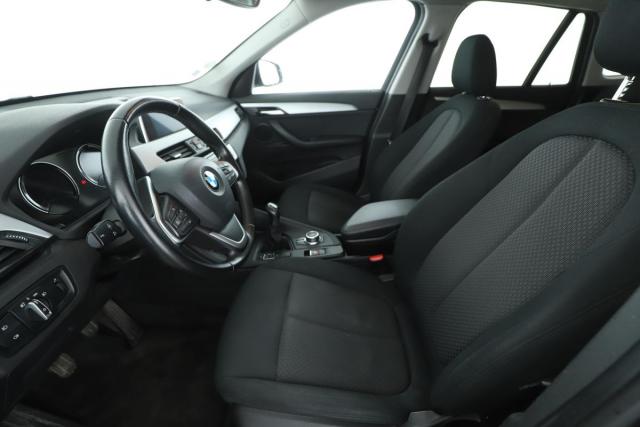 Bmw X1 image 8