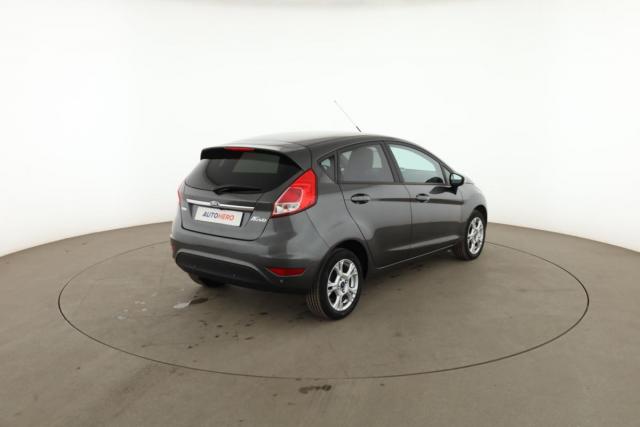 Ford Fiesta image 3