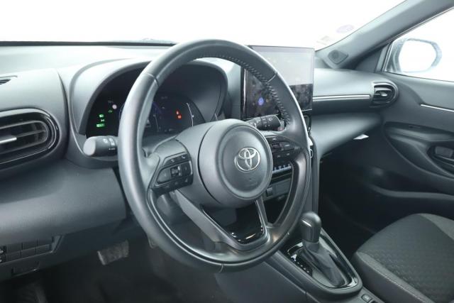 Toyota Yaris Cross image 1