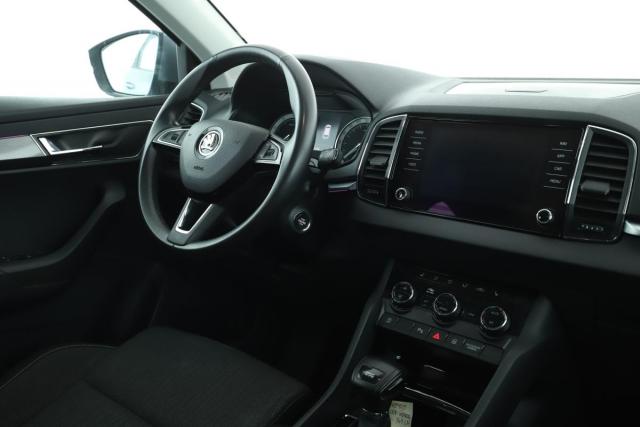 Skoda Karoq image 7