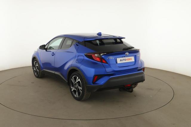 Toyota C-Hr image 6