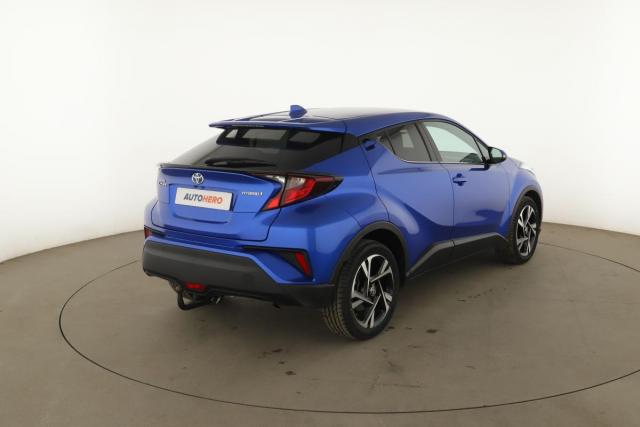 Toyota C-Hr image 4