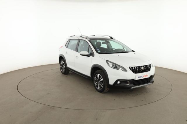 Peugeot 2008 image 2