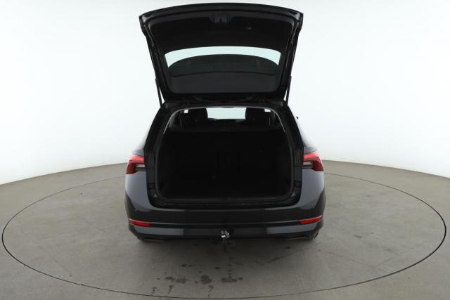 Skoda Octavia image 9
