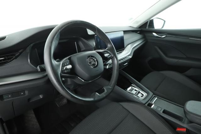 Skoda Octavia image 7