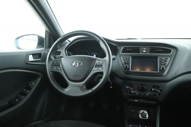 Hyundai I20 image 3