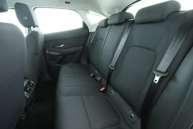 Jaguar E-Pace image 6