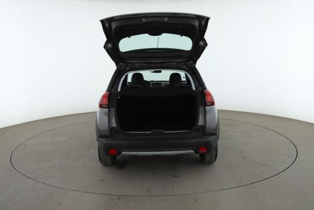 Peugeot 2008 image 2