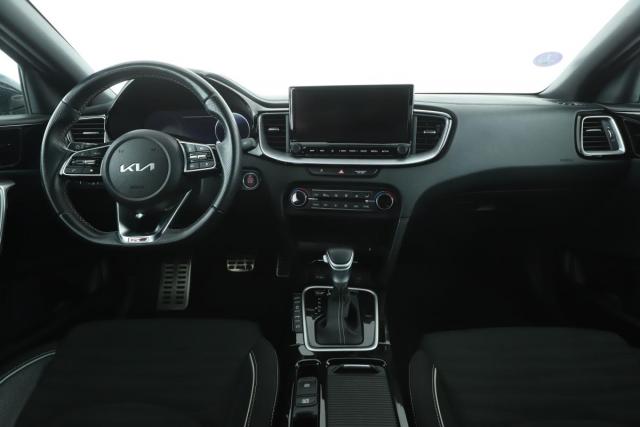 Kia Ceed image 8