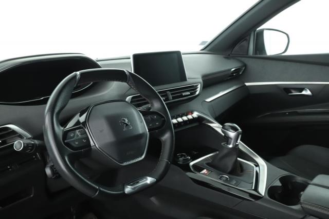 Peugeot 5008 image 9