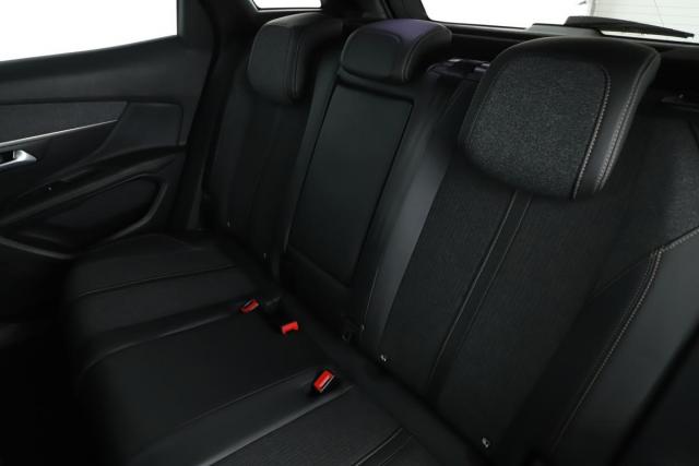 Peugeot 3008 image 5