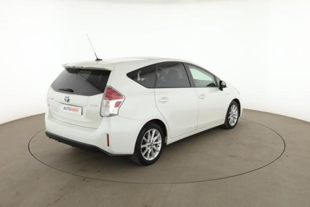 Toyota Prius image 9