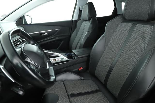 Peugeot 3008 image 6