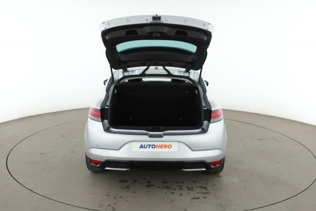 Renault Austral image 9