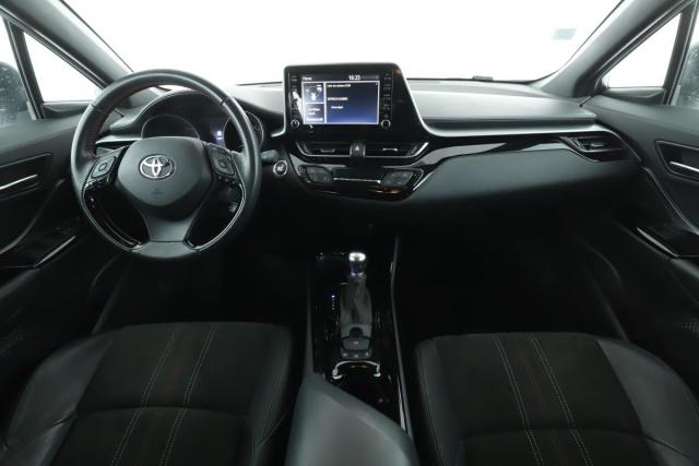 Toyota C-Hr image 4