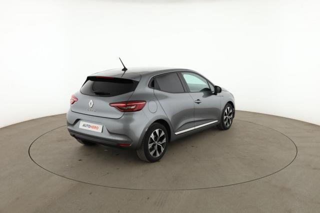 Renault Clio image 6