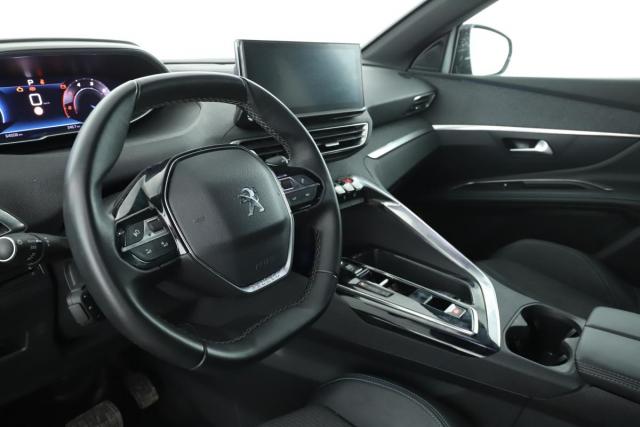 Peugeot 3008 image 3