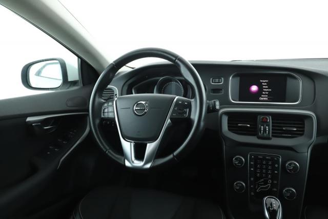 Volvo V40 image 8
