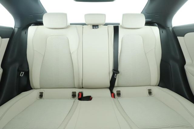 Mercedes Benz Cla image 6