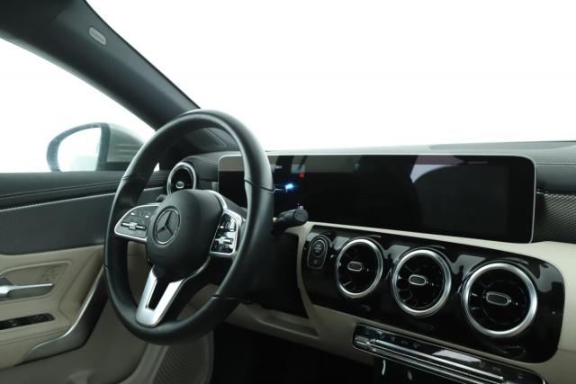 Mercedes Benz Cla image 2