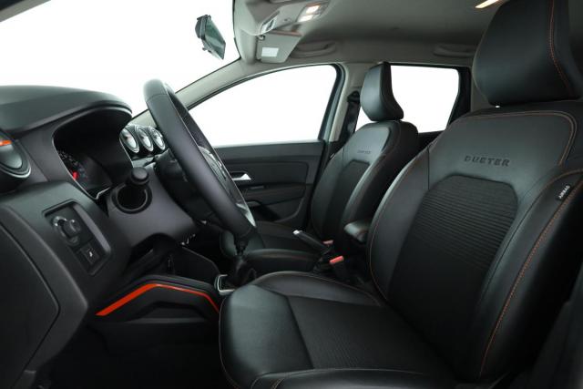 Dacia Duster image 8