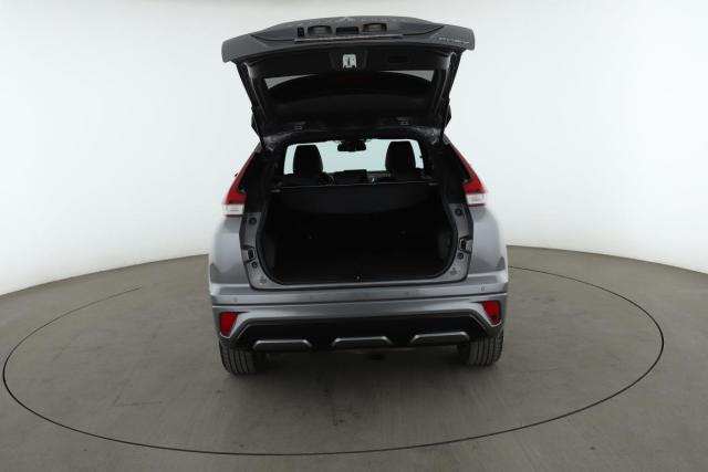 Mitsubishi Eclipse Cross image 7