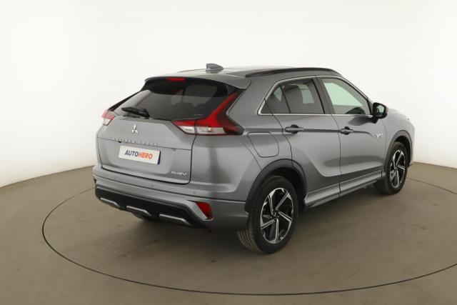 Mitsubishi Eclipse Cross image 1