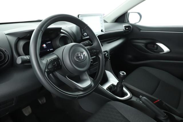 Toyota Yaris image 8