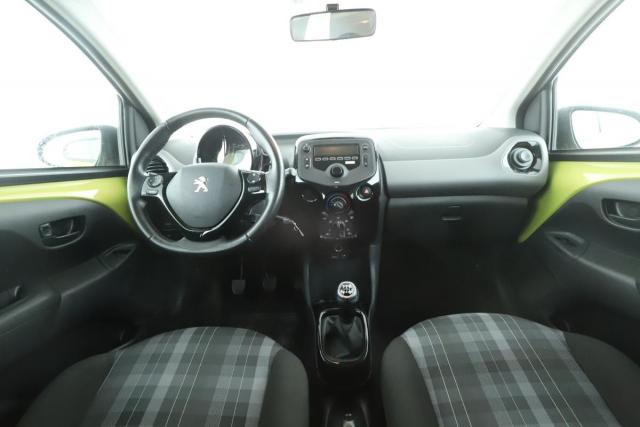 Peugeot 108 image 8