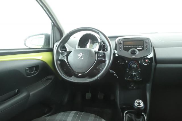 Peugeot 108 image 2