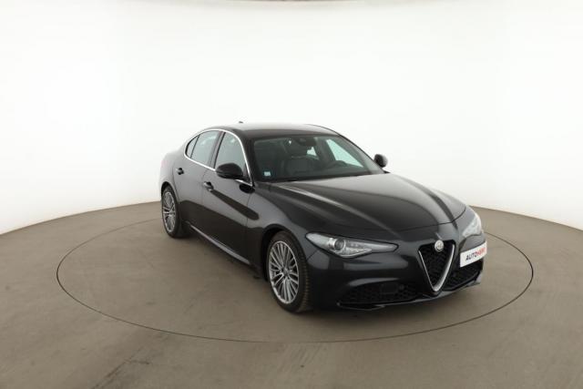 Alfa Romeo Giulia image 9