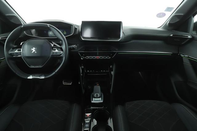 Peugeot 208 image 6