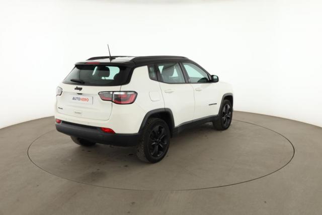 Jeep Compass image 7