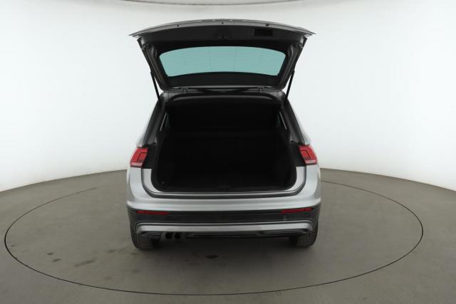 Volkswagen Tiguan image 2