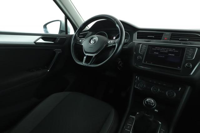 Volkswagen Tiguan image 6